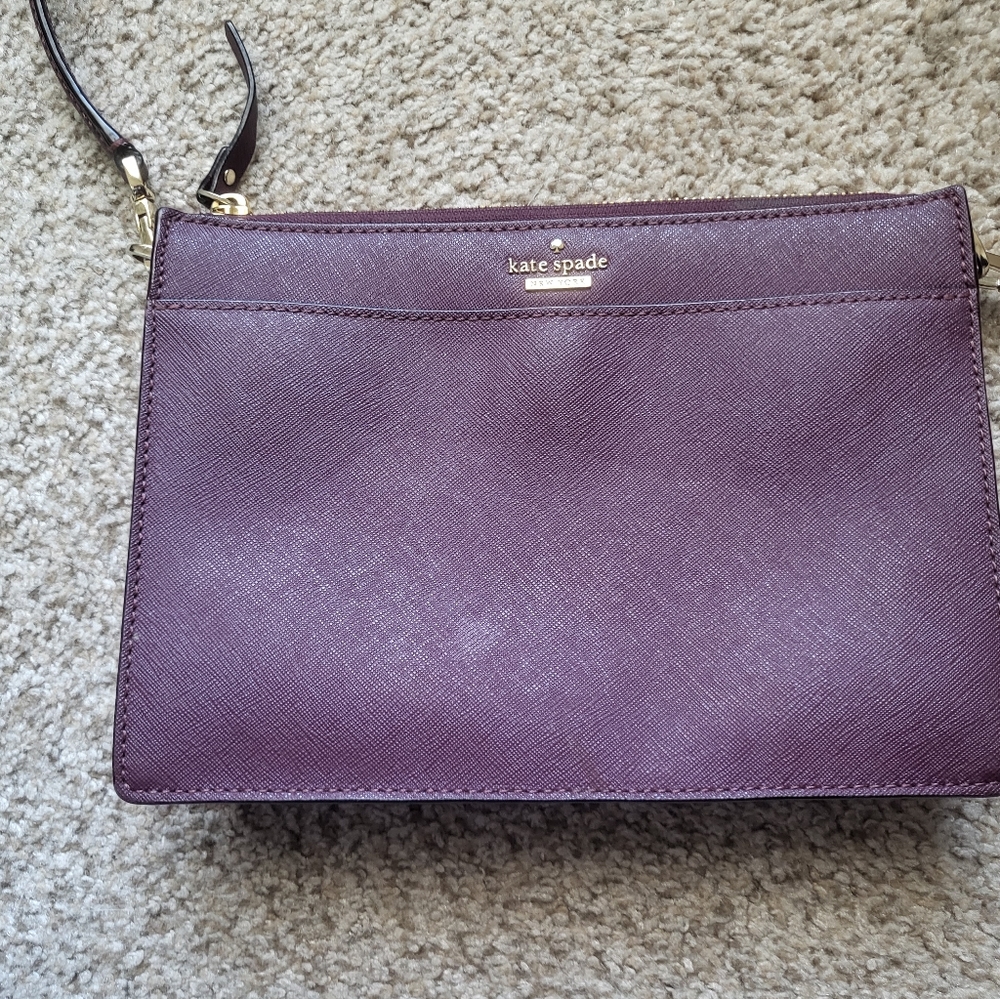 Kate Spade Crossbody in burgundy